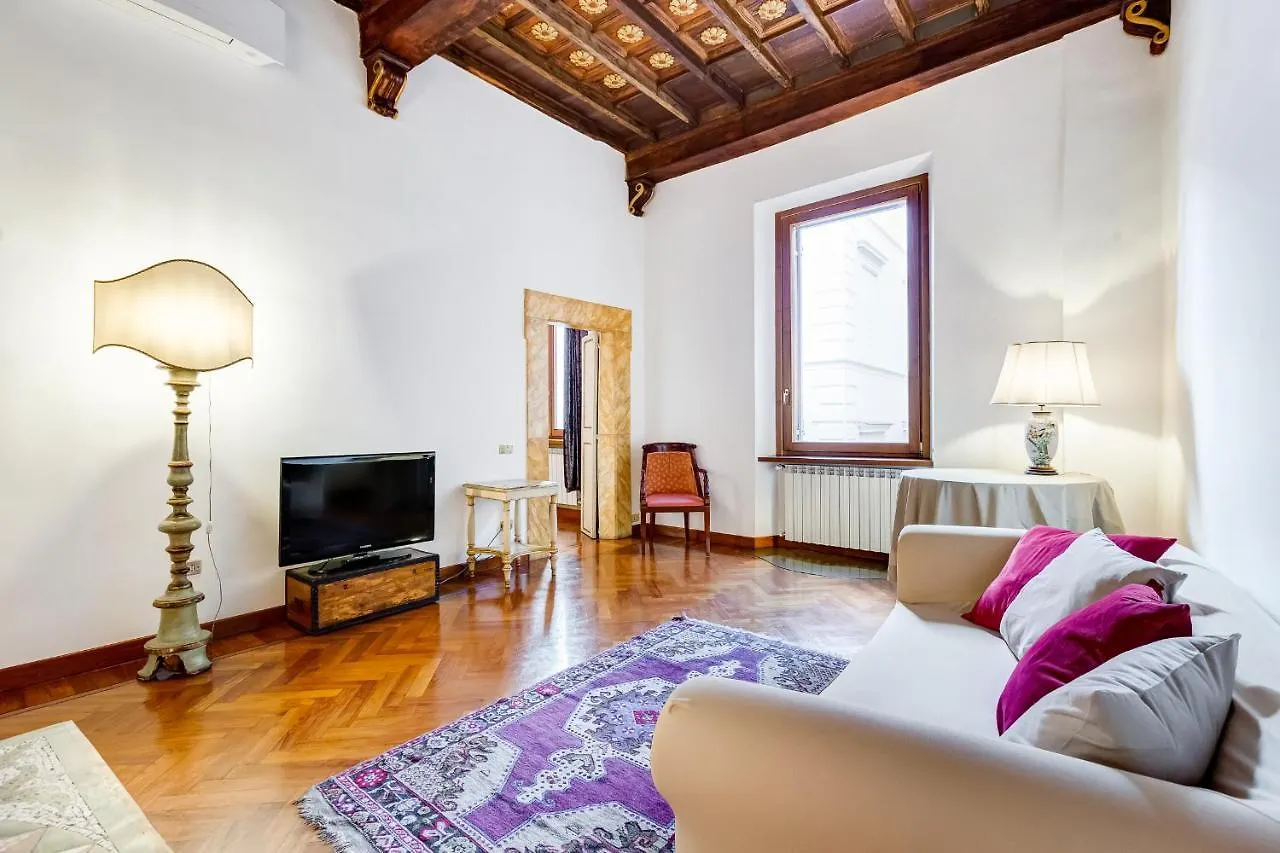 Apartment Appartamento Storico A Pochi Passi Da Piazza Navona Rome Italy