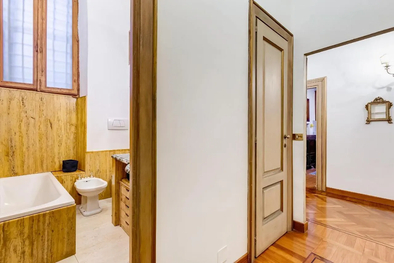 Appartamento Storico A Pochi Passi Da Piazza Navona Rome Apartment